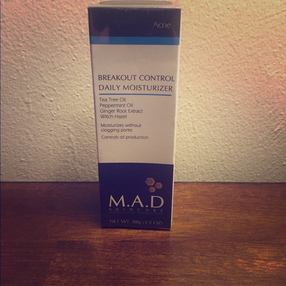 M.A.D. Breakout Control Daily Moisturizer 1.7 oz